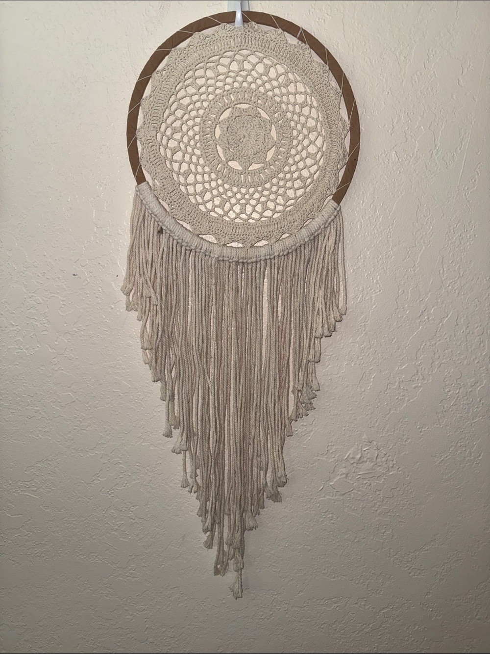 Boho Crochet Fringe Wall Hanging - Cream Macramé Dreamcatcher NWOT